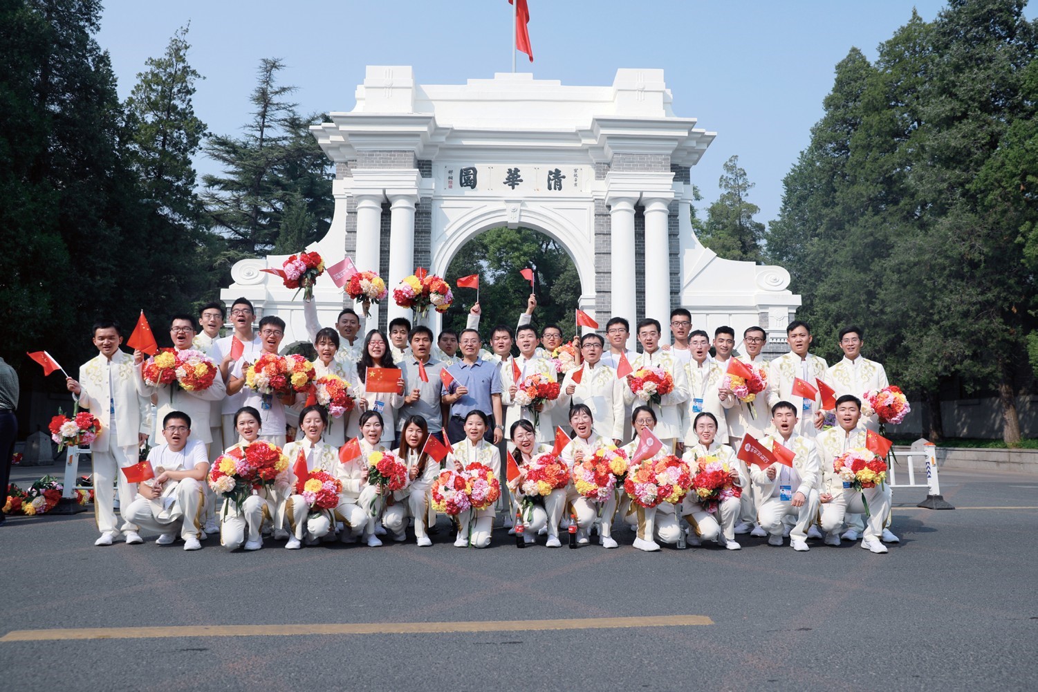 20220423-高玥國慶閱讀合影-金融學(xué)院-照片.jpg