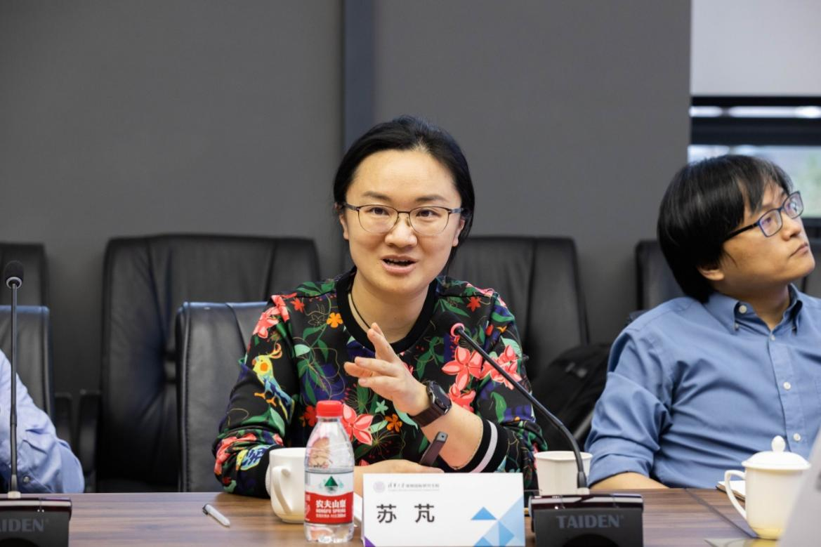 20230309-清華大學書院一行赴深圳調研-書院管理中心-蘇芃介紹清華書院制建設情況.png