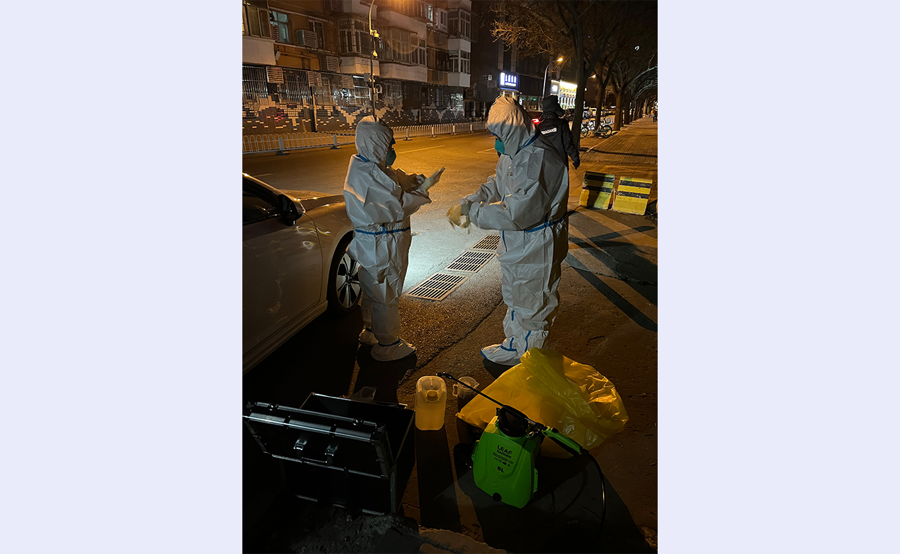 20220524-醫(yī)院供圖-醫(yī)院供圖-深夜執(zhí)行任務(wù)的崔好勝.jpg