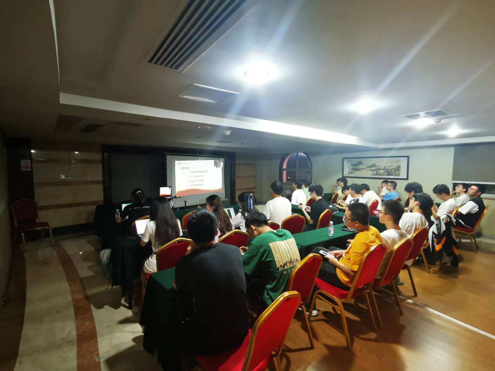 20220808-0814-清華大學(xué)“林楓計(jì)劃”師生赴江西贛縣區(qū)調(diào)研實(shí)踐-呂宇乾攝-支隊(duì)師生理論宣講會(huì).jpg