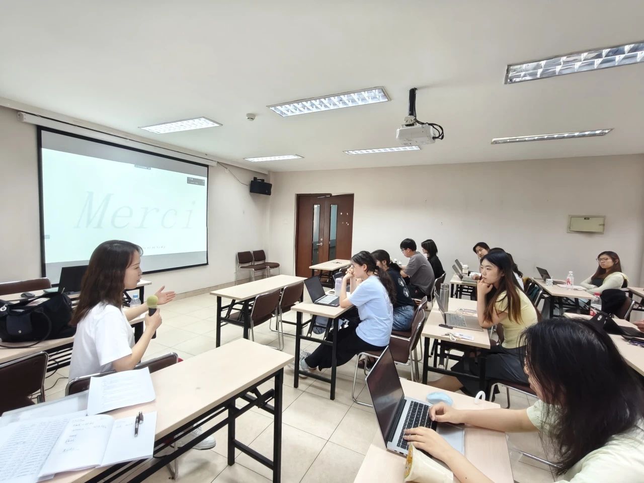 20240719-社科學系小學期-社科-課堂.jpg