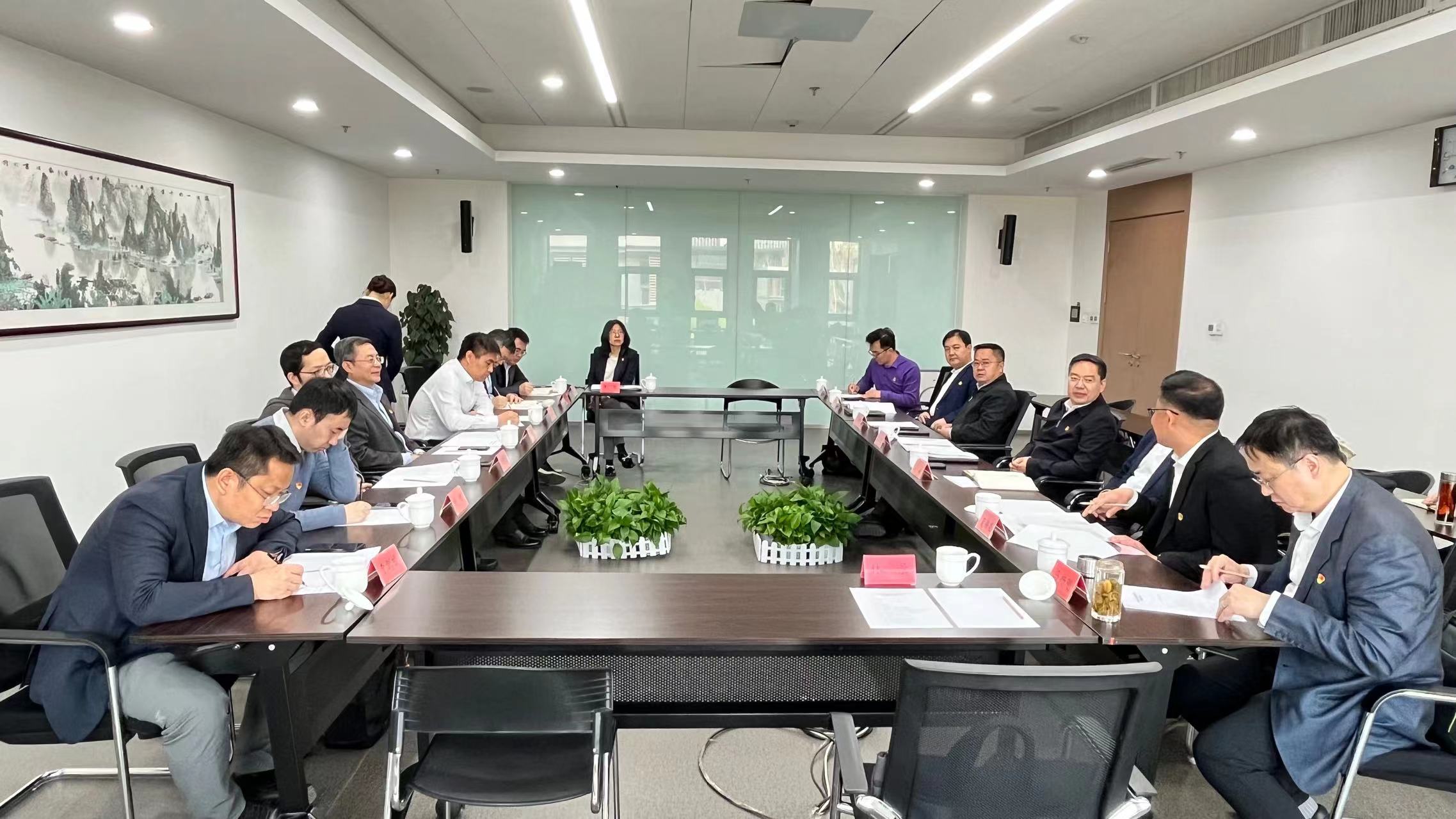20230324-金融學院-赴雄安調(diào)研-座談會現(xiàn)場.jpg