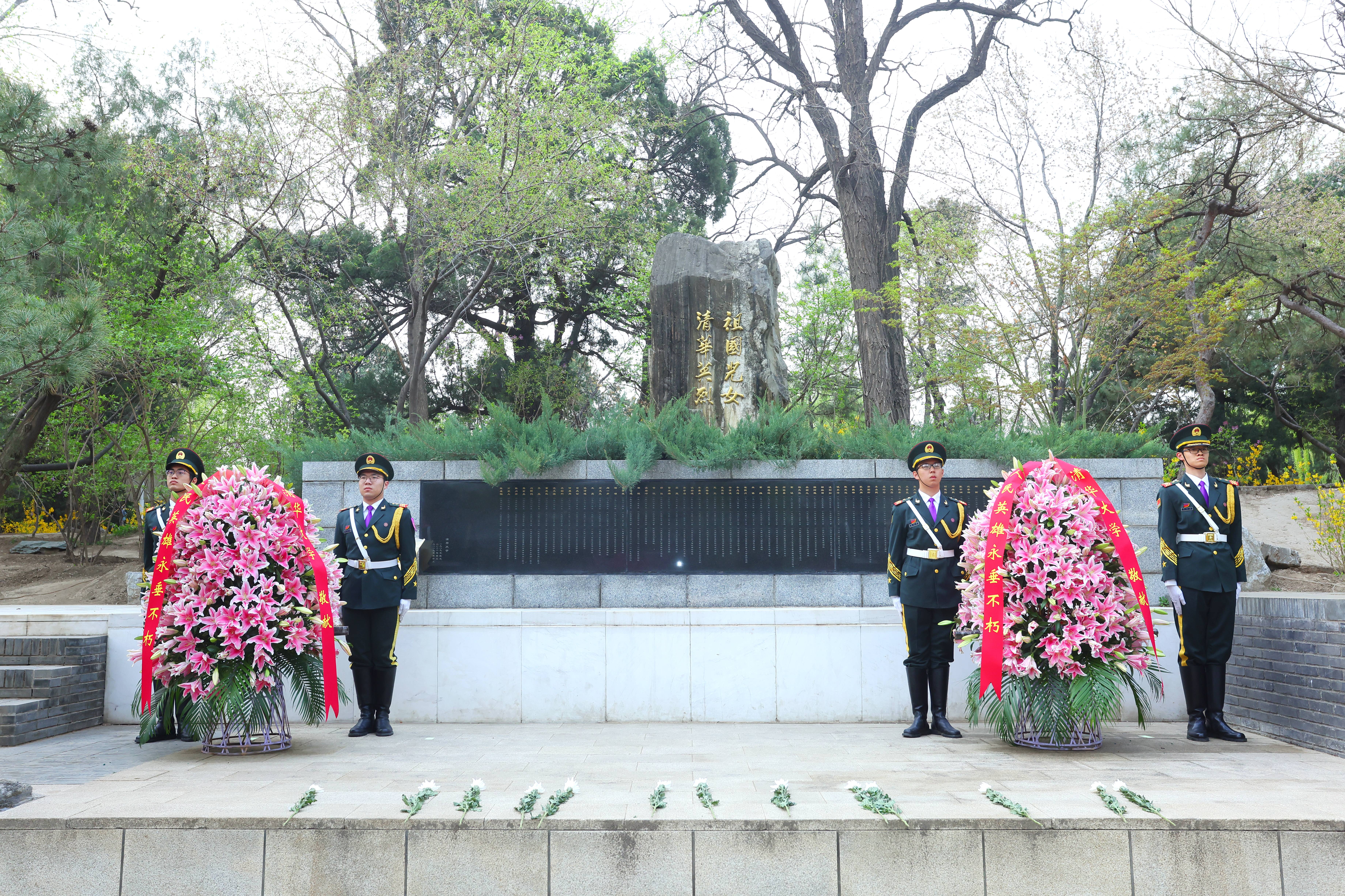 儀式現(xiàn)場2.jpg