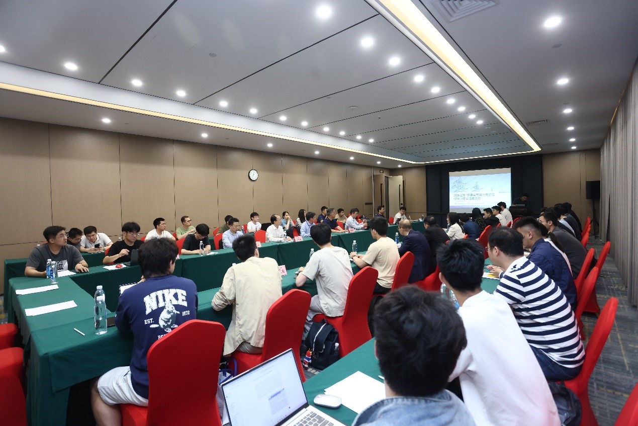 20250517-博士生論壇-論壇主辦方拍攝-12.jpg