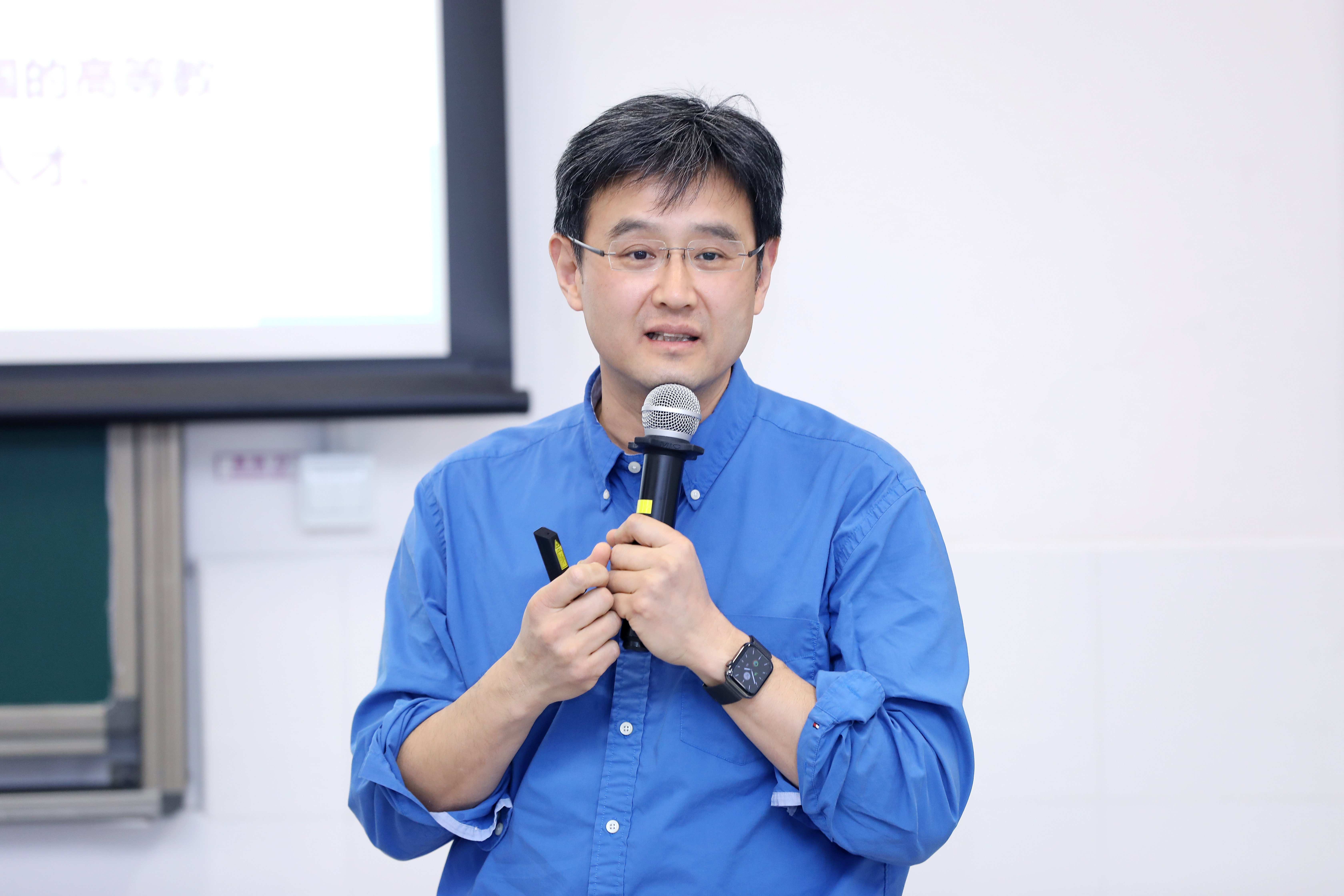 20220303-全校教學工作會-歐陽證-曹文鵬.JPG